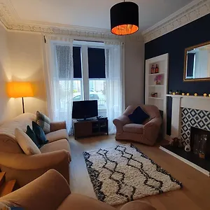 Beautiful Ground Floor Flat Near Haymarket , Edinburgh United Kingdom