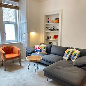 Lovely Two Bedrooms , Edinburgh United Kingdom