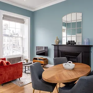 Dragon Luxury At 9 Albyn Place , Edinburgh United Kingdom